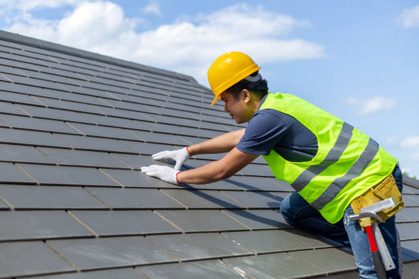 Best Best Roofing Contractors  in West Branch, IA